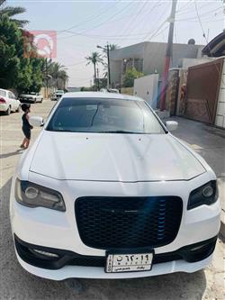 کرایسلەر 300